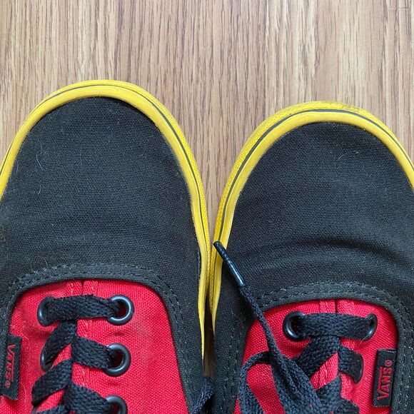 Vans Disney Mickey Mouse Skater Sneakers: Size 6M or 7.5 W - Picture 10 of 12